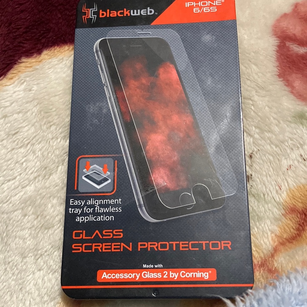 2 iPhone 6/7/8 plus screen protectors